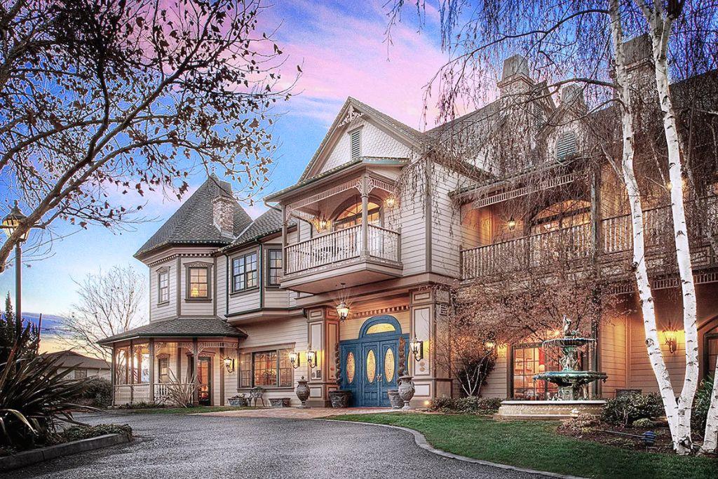 The Genevieve (Formerly Santa Ynez Inn)
