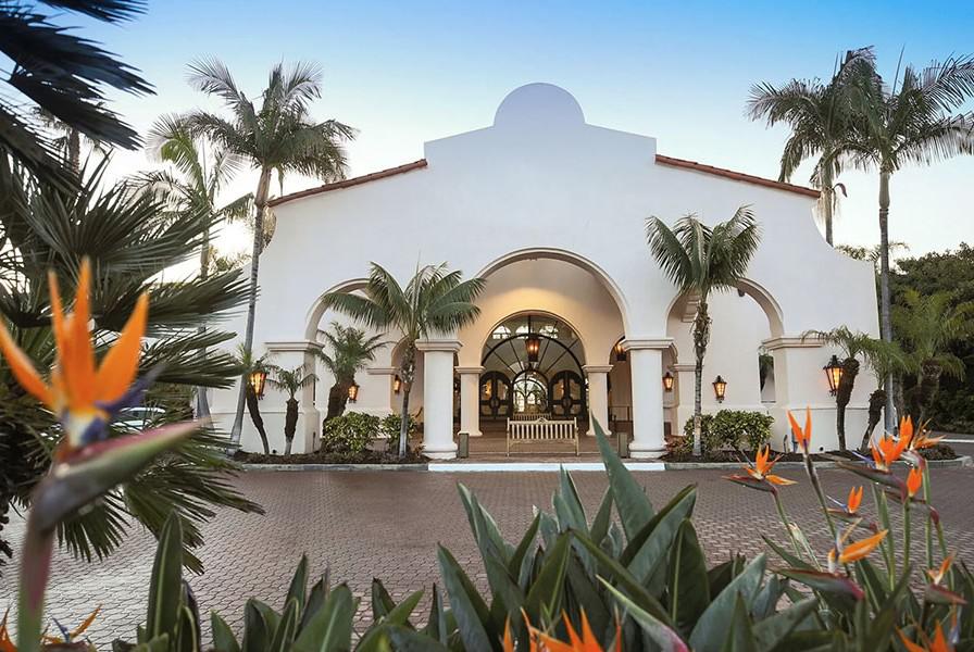 Hilton Santa Barbara Beachfront Resort Entrance