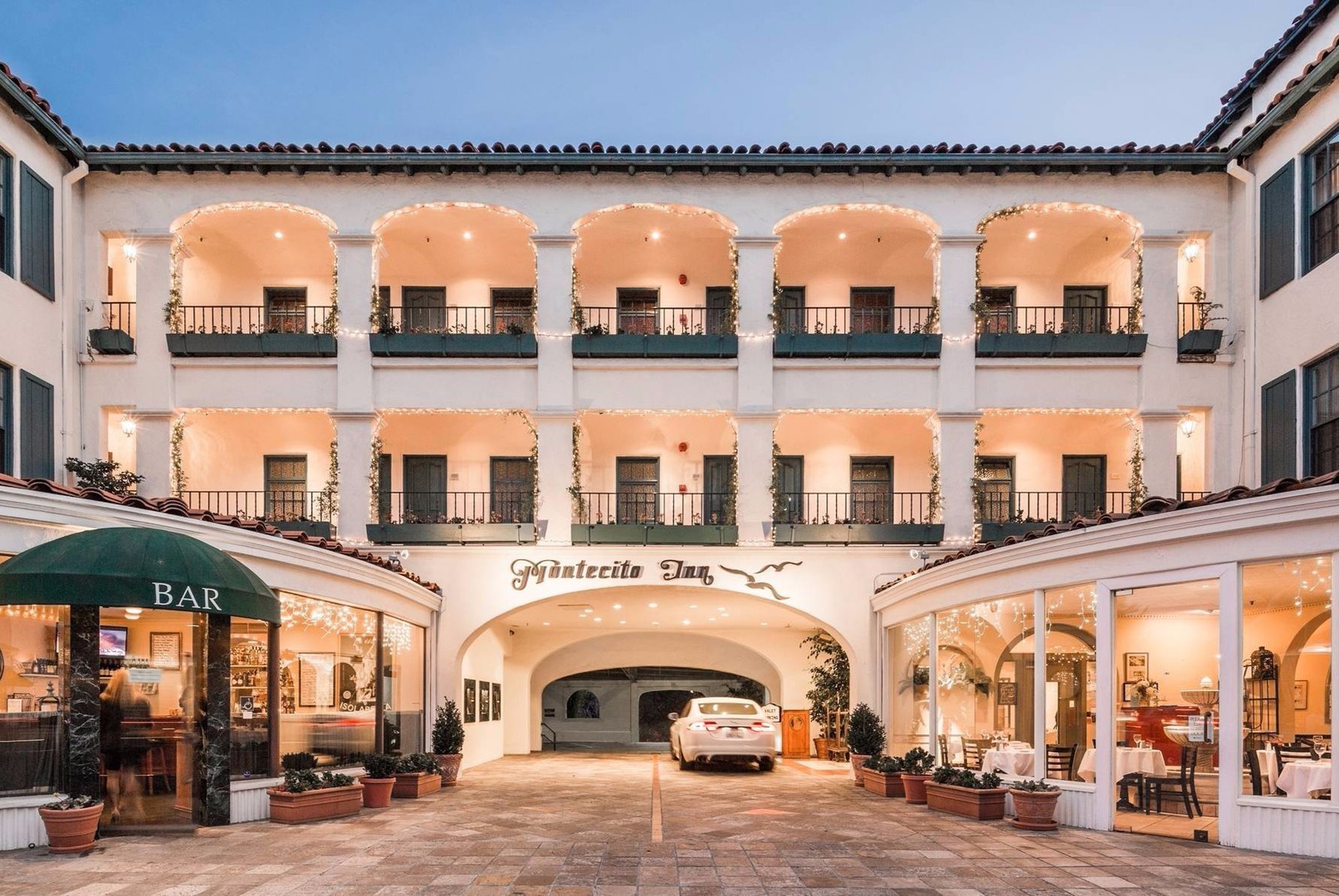  Exterior View of Montecito Inn Santa BarbaraTour Package